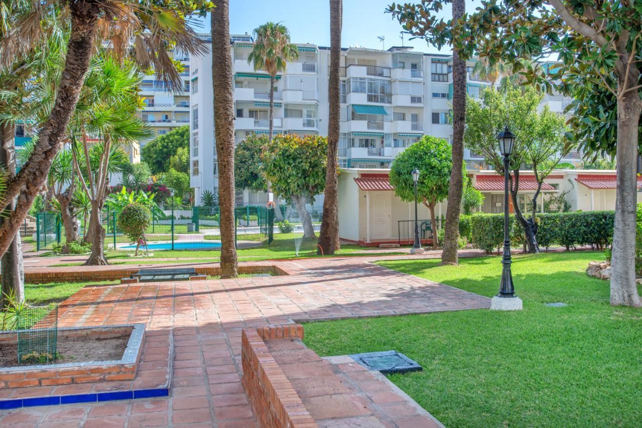 Apartament Arpa De Treboles - Carihuela Views! Torremolinos Zewnętrze zdjęcie