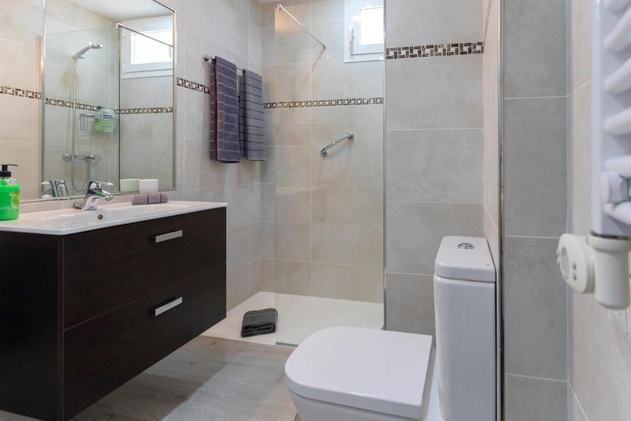 Apartament Arpa De Treboles - Carihuela Views! Torremolinos Zewnętrze zdjęcie