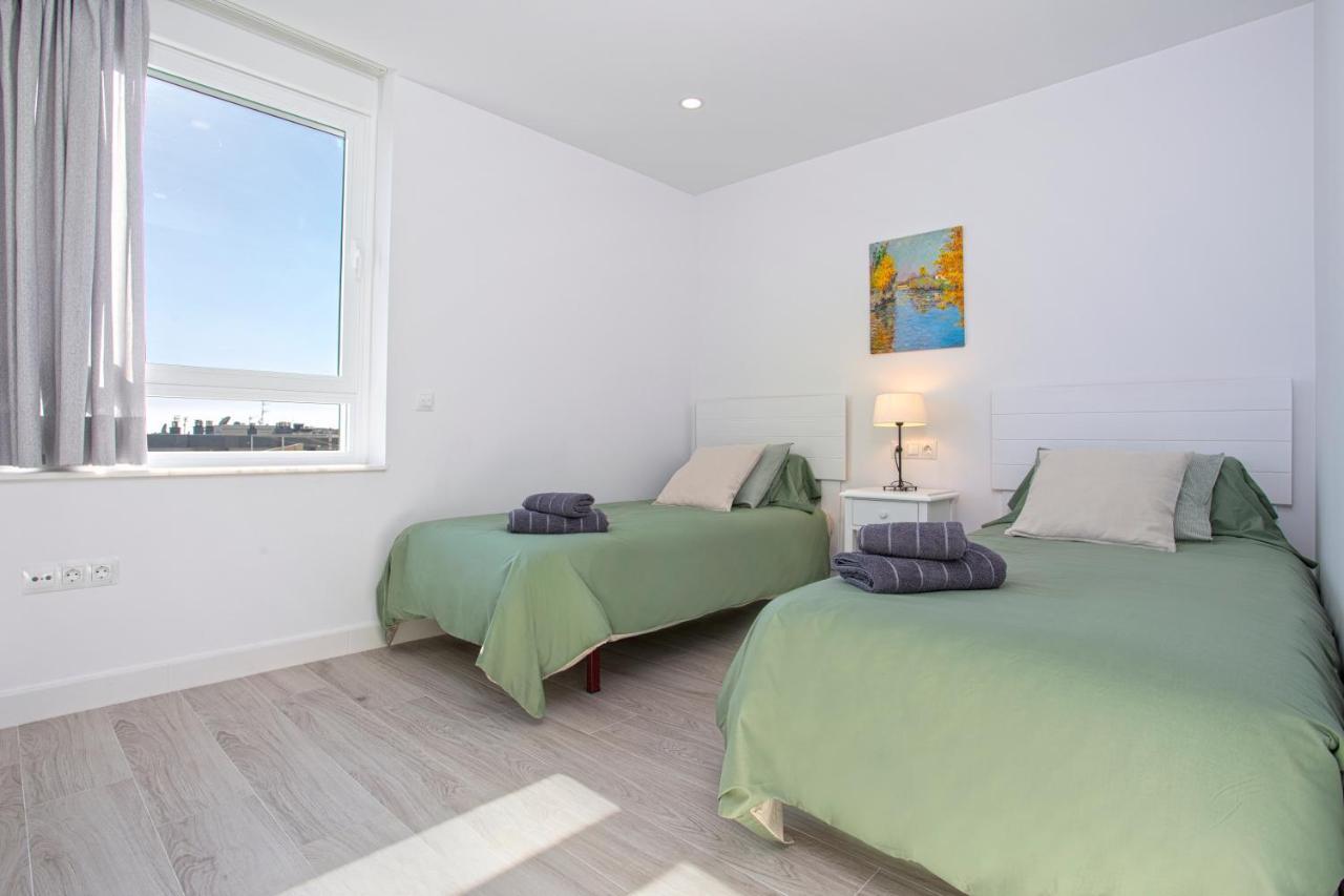 Apartament Arpa De Treboles - Carihuela Views! Torremolinos Zewnętrze zdjęcie